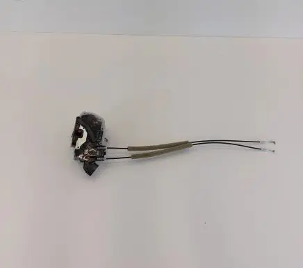 Nissan Leaf II (ZE1) Front door lock