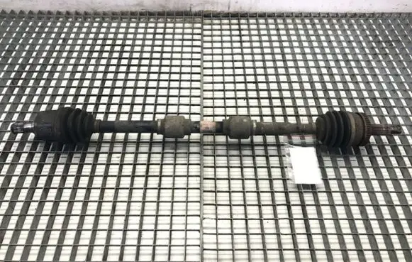 Hyundai i40 Front driveshaft 49501-3Z650