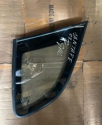 Hyundai Santa Fe Rear side window