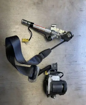 Honda CR-V Front seatbelt 608200100A 098X090LH 04180810
