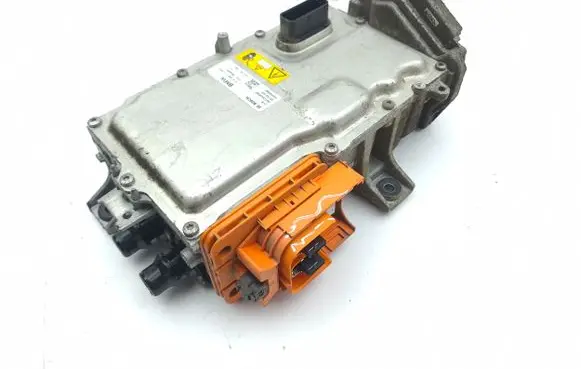 BMW i3 Voltage converter inverter 8650657