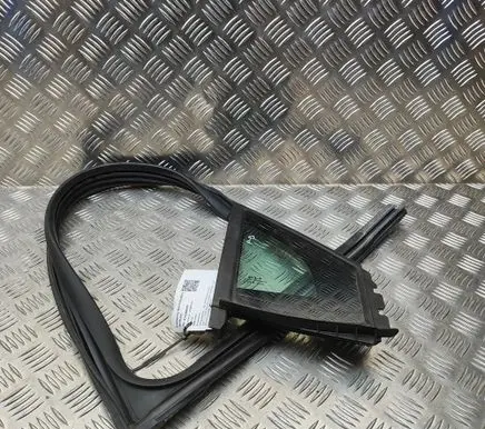 KIA Sportage Front door vent window glass four-door 82540R2000