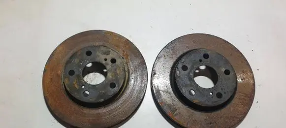 Toyota RAV 4 (XA40) Front brake disc