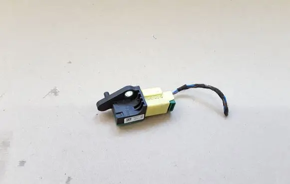 Skoda Superb B6 (3T) Airbag deployment crash/impact sensor 5N0959351B 5N0959351