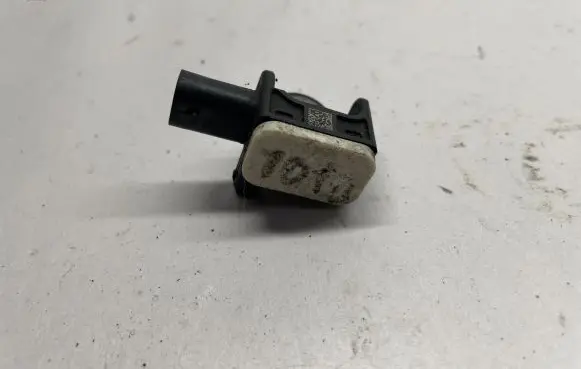 Dodge RAM 1500 DS Airbag deployment crash/impact sensor 56054085AA