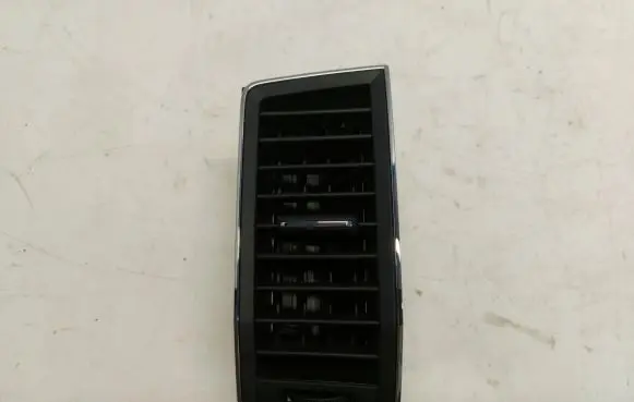 Skoda Kodiaq Dashboard side air vent grill/cover trim 565820952