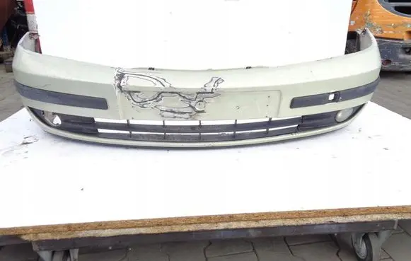 Renault Laguna I Front bumper