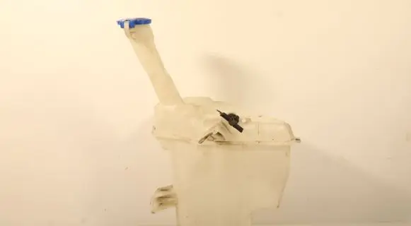 Hyundai Elantra Windshield washer fluid reservoir/tank 986103X000