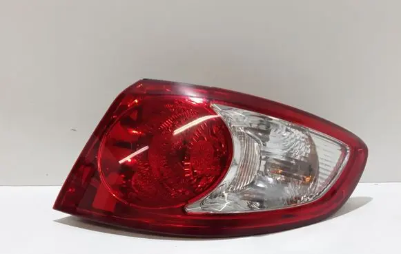 Hyundai Santa Fe Rear/tail lights 924022B000