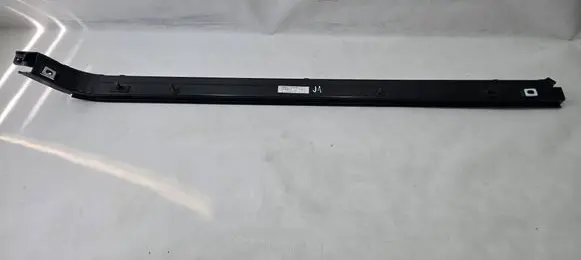 Renault Trafic III (X82) Sliding door upper top rail 777609769R 93867638