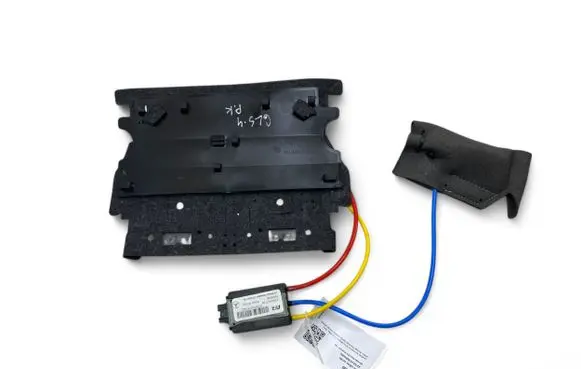 Mercedes-Benz GLS X166 Other interior part A0009107708