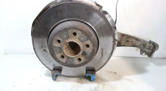 BMW 5 F10 F11 Front wheel hub spindle knuckle