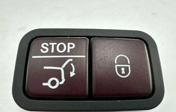 Mercedes-Benz EQC Tailgate/boot open switch button 2128210551