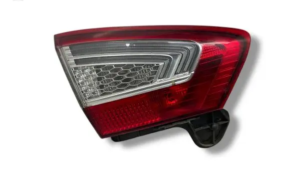Ford Mondeo MK IV Tailgate rear/tail lights BS7113A603AE 020620111017