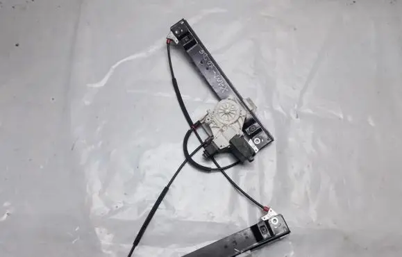 Ford S-MAX Sliding door window regulator with motor