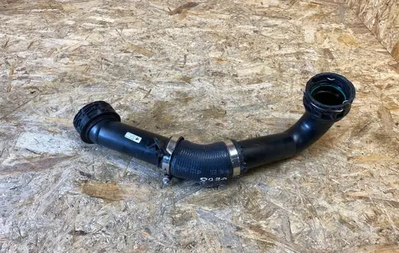 Land Rover Range Rover Evoque L551 Intercooler hose/pipe M8D26C715AB
