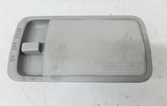 Toyota Avensis Verso Rear seat light