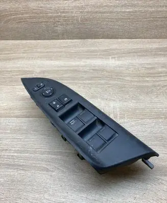 Honda Fit III Electric window control switch 35750T5RA112M1