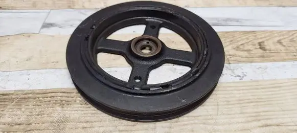 Toyota Prius (NHW20) Crankshaft pulley