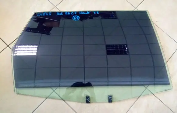 Audi A6 S6 C5 4B Rear door window glass 43R00081 NE24846