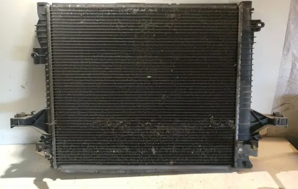 Volvo XC90 Coolant radiator