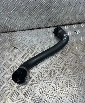 BMW 5 F10 F11 Engine coolant pipe/hose