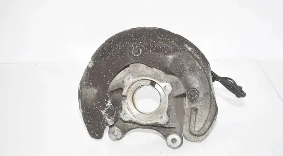 Front wheel hub