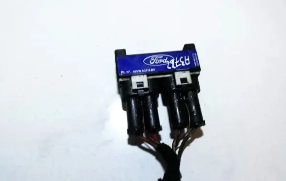Ford Galaxy Coolant fan relay 7m0000317