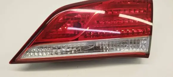 Hyundai i40 Rear/tail lights 924033Z300