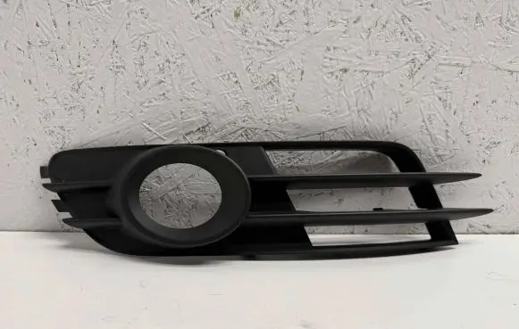 Audi A6 C7 Front fog light trim/grill 4G0807681G 4G0807681A