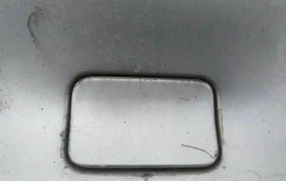 Rear bumper row hook cap/cover