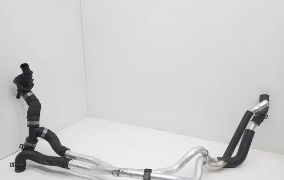 Mercedes-Benz C W205 Engine coolant pipe/hose A2055061960