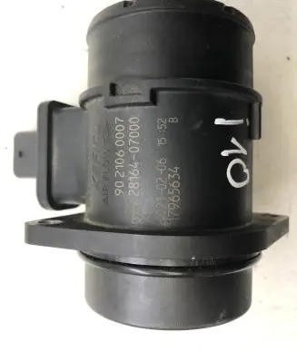 Hyundai i10 Mass air flow meter 9021060007 2816407000 17965634