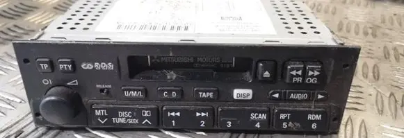 Mitsubishi Pajero Radio/CD/DVD/GPS head unit me28704901f070c
