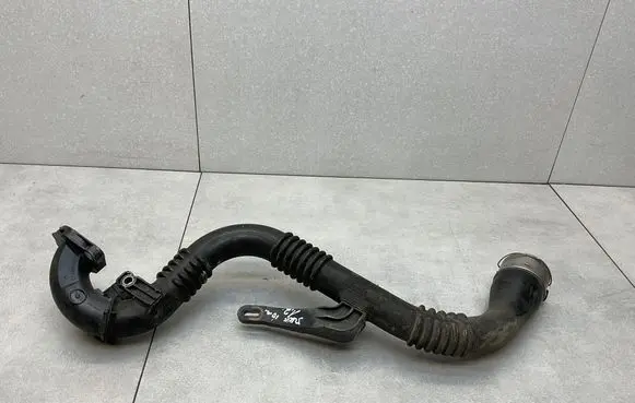 Nissan Juke I F15 Intercooler hose/pipe