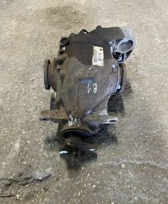BMW 1 E82 E88 Rear differential 7566225 8909073112500001