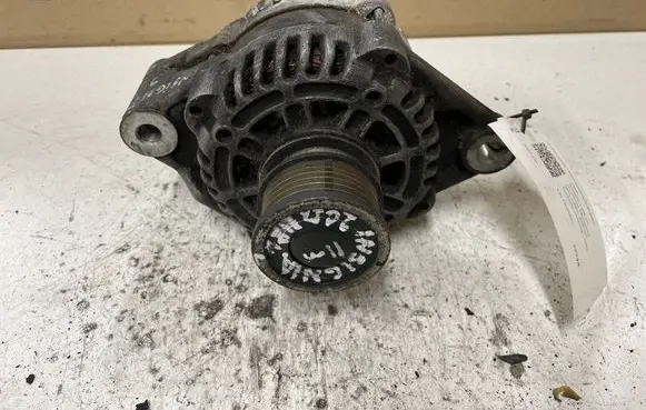 Opel Insignia A Generator/alternator 13502583 10L30