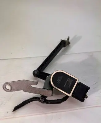 Volvo XC40 Headlight/headlamp level sensor 32221477