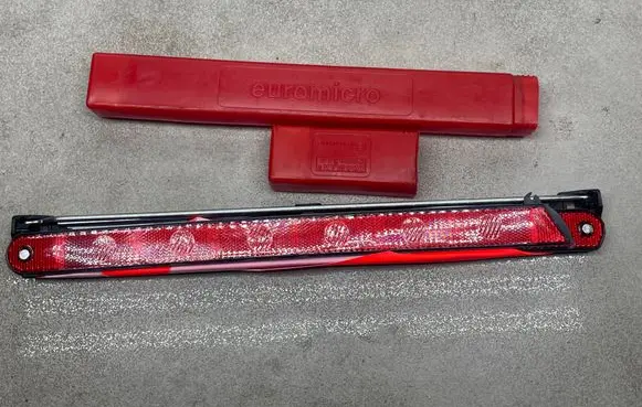 Opel Zafira B Emergency warning sign 27r030612