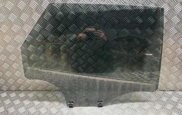 Opel Grandland X Rear door window glass E000189 DOT39AS3M448