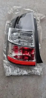 Toyota Prius (XW20) Rear/tail lights