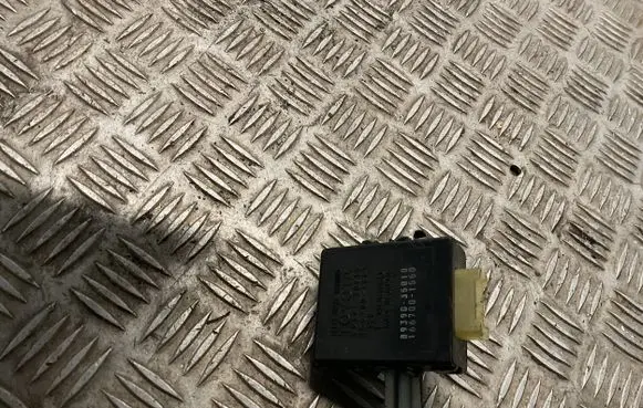Toyota Hilux (N80, N90, N100, N110) Sensor