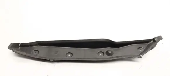 Mercedes-Benz B W246 W242 Fender end trim A2468891025