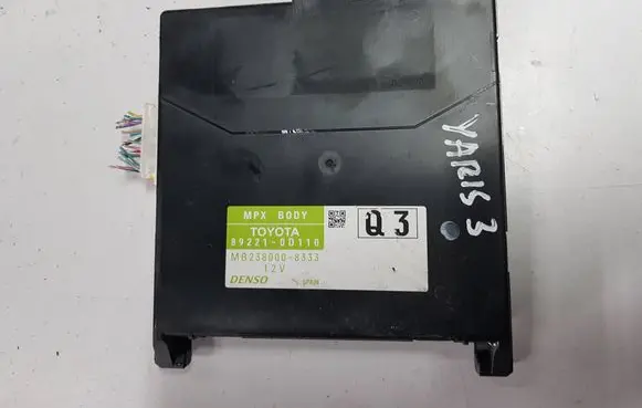 Toyota Yaris Comfort/convenience module 892210D110IAUTOPI 892210D110 MB2380008333