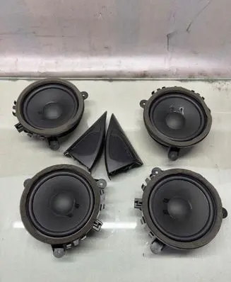 Volvo V60 Audio system kit 30657445 30781067