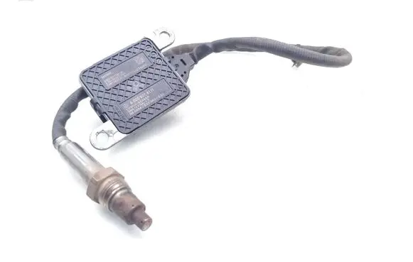 Ford Mondeo MK IV Lambda probe sensor A0009058111 A3C01057700