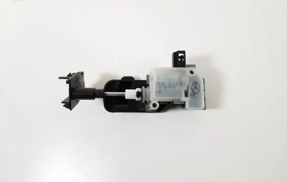 Mercedes-Benz SLK R171 Fuel tank cap lock A2038201997