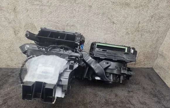 Skoda Kamiq Interior heater climate box assembly 2Q1816005AG 2Q0907511E 2Q1971566E