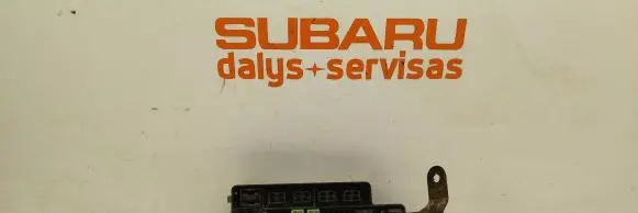 Lexus IS 200-300 Fuse module