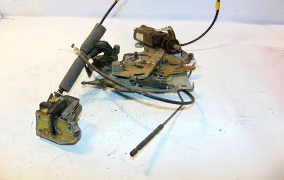 Ford Windstar Sliding door lock 5F2317264A00AC 4664109 1F2216266B10AA